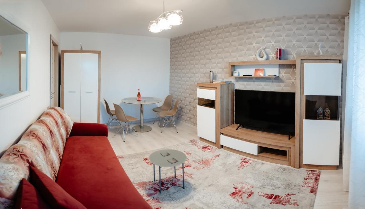 Carla'S Apart Palas-Hala Centrala 1 Bedroom, Airport Shuttle Iasi Buitenkant foto